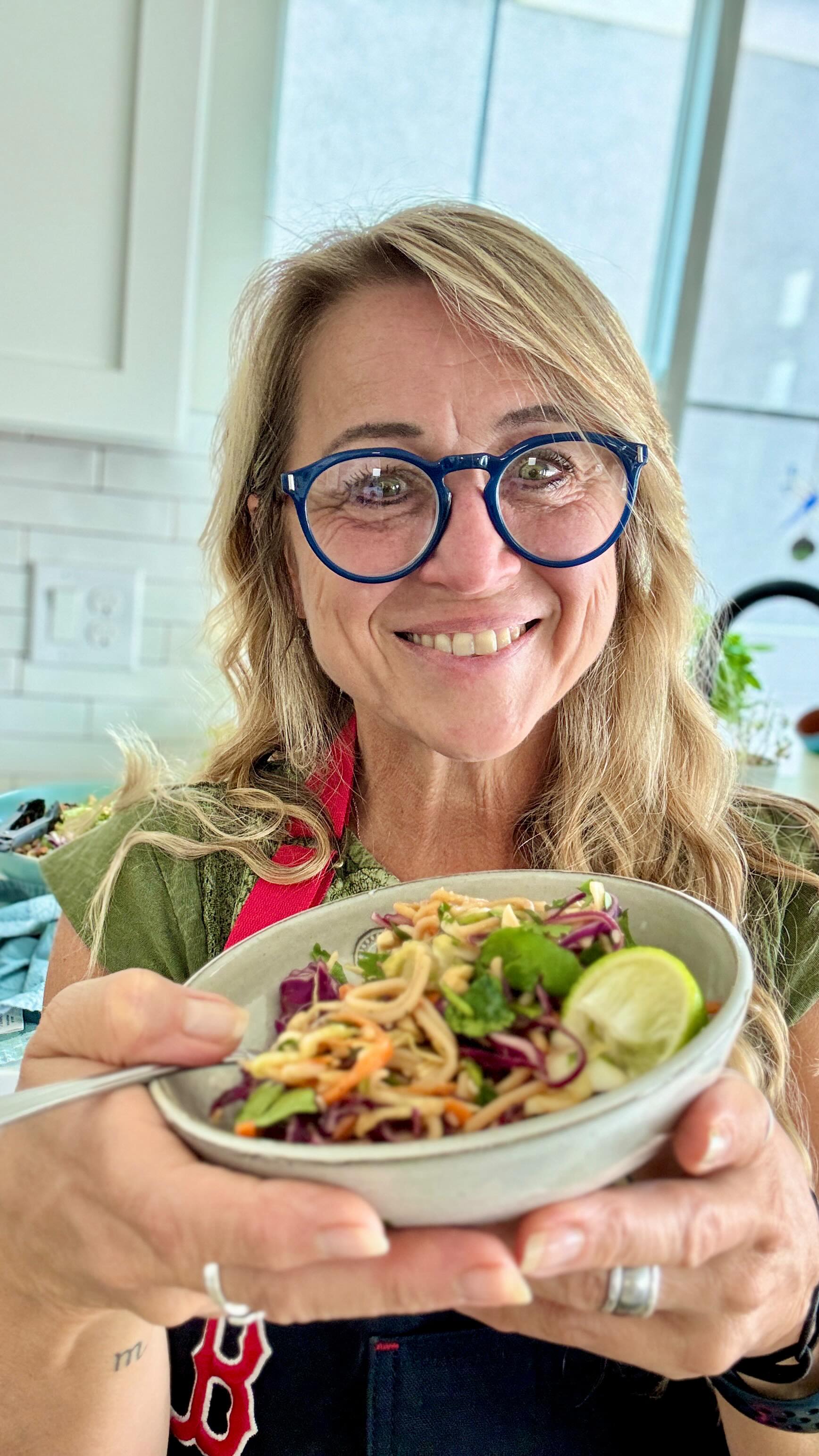 Found a lost handwritten recipe of my mom’s. I turned it into this. 💜

This one’s for you, Mom. 🌸

DeVona’s Cold Asian Salad is one of the most special recipes I’ve ever shared. It started with a piece of paper containing a recipe in her handwriting that I found tucked away in her BH&G Cookbook. I have no idea if she ever even made it herself, but when I saw it, I knew I had to create a better-for-you version!

Today I’m resharing this reel from last summer in her honor for Mother’s Day—it would have been her 84th birthday—along with a little heavenly message to her. 🥹

Made with top-notch ingredients & a whole lotta love, this salad is gluten-free and incredibly delicious.

Comment RECIPE below for a direct link to the full recipe over at @foodsocial.io — or grab it from the link in my bio!

💜 To every mom who left a little piece of herself behind — we feel you nearby.

https://foodsocial.io/recipe/devonas-cold-thai-salad/

@foodsocial.io  @cienchiles @hedleyandbennett 
#MothersDay #easyrecipe #glutenfree #tributerecipe
