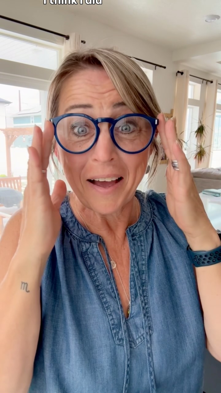 gone for a month...
not sorry about it...
here’s what I was actually up to...

📘 Son’s Book Launch Party
⚾ Baseball games, local and TV (go Sox!)
🚴‍♀️ Biking (funky tans tho!)
😋 Good eats
🎂 family birthdays x2
❣️ Grandkid kitchen time
🚴‍♀️ more biking
💟 UBE baking
📚 reading....lots of reading

https://backporchpaleo.com
@nanajoesgranola @girlswhosmashslc @five5eeds @thewildmadison @mddanielsbooks @oilcandrew