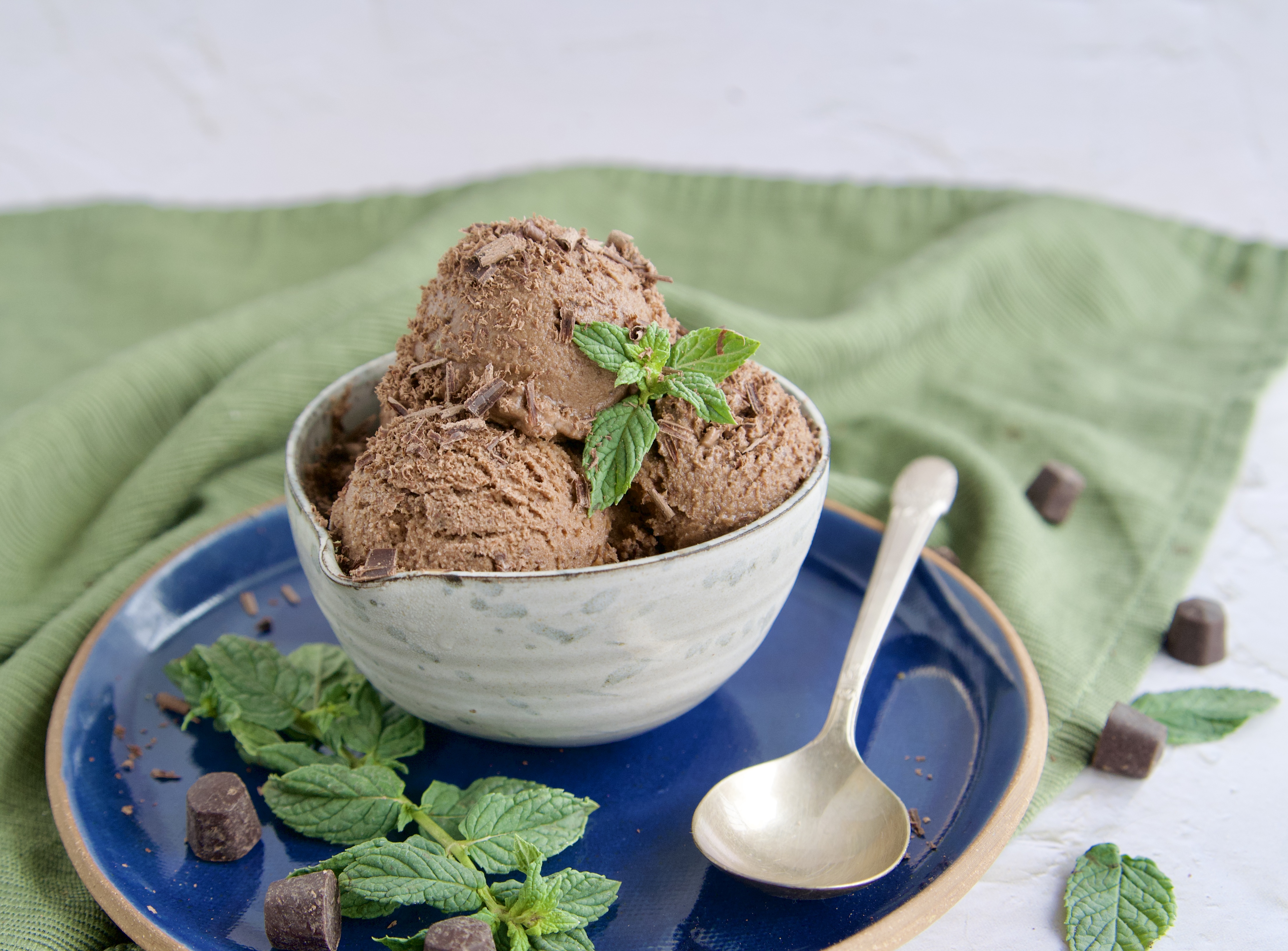 chocolate mint ice cream